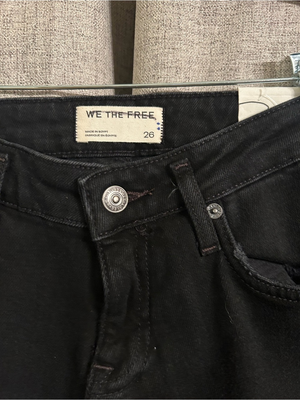 36. We The Free Emre Low-Rise
Flare Jeans 26 & 27 - Picture 13 of 16